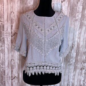 White Crow Gray Boho Cropped Shirt size Small